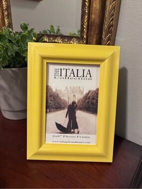 Yellow 4x6 Photo Frame by Italia Collection